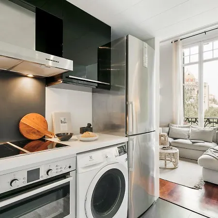 Agerola - 2 Bedrooms In Eixample Dreta 아파트 *