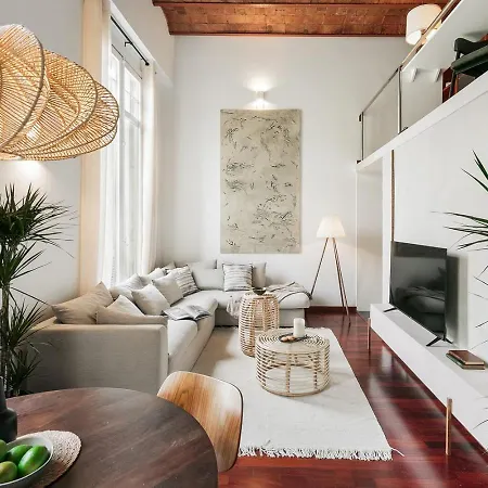 Apartment Agerola - 2 Bedrooms In Eixample Dreta *